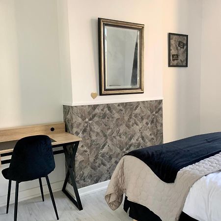 A&V Appart'hôtel Lille Extérieur photo